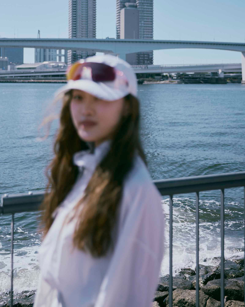 Gather Flow Jacket / White